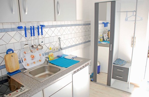 Seedorf Apartment | Ferienappartement Kornblume - Apartment house to the bridge directly on the lake