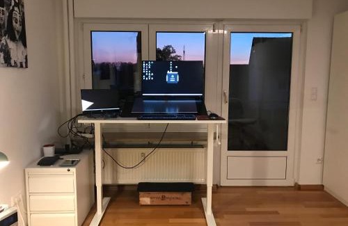 Haltingen Apartment | Ferienappartment mit Homeoffice, 2 Schlafzimmer mit Einzelbetten