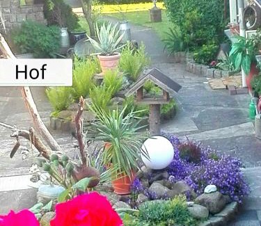 Dierkow-West House | Ferienbungalow 1