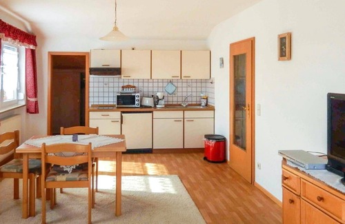 Ruhstorf Apartment | Feriendomizil in ruhiger Lage mit Balkon & Ausblick in die Ferne