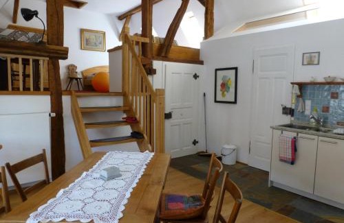 Erlenbach bei Dahn Apartment | Feriengaleriewohnung Im Denkmal Stilvoll-Komfortabel Baubiologisch