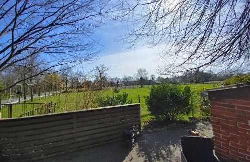 Uplengen House | Ferienhäuschen Alte Schmiede, 35647