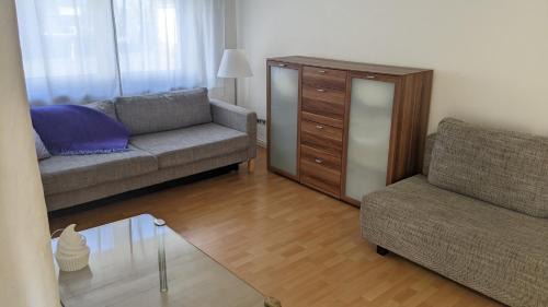 Birlenbach House | Ferienhäuschen mit Hof in Birlenbach