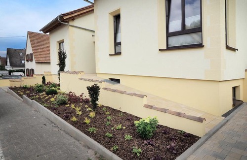 Neustadt-Hambach House | Ferienhaus Alte Glaserei