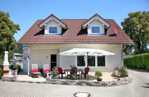 Mirowdorf House | Ferienhaus Adler in Mirow