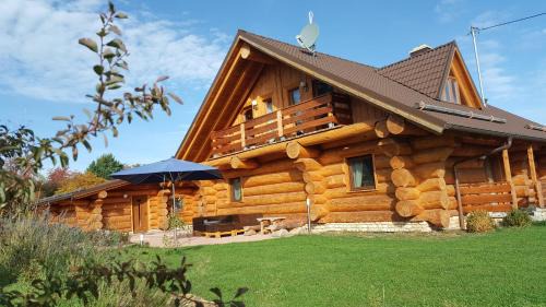 Simmersfeld House | Ferienhaus ALhaus