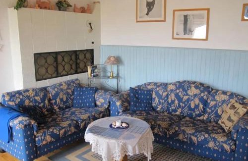 Wittmund House | Ferienhaus " Alte Grundschule Berdum"
