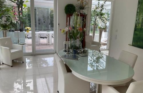 Lunne Villa | Ferienhaus am Lünner See
