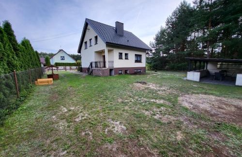 Dylaki House | Ferienhaus am Waldrand in der Nähe eines Badesees