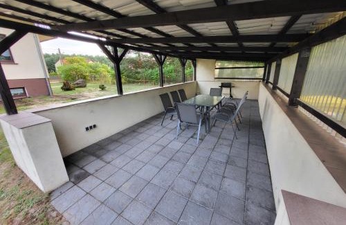 Dylaki House | Ferienhaus am Waldrand in der Nähe eines Badesees