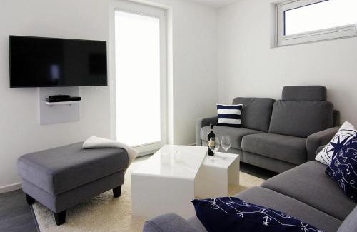 Peenemuende House | Ferienhaus am Yachthafen in Peenemünde