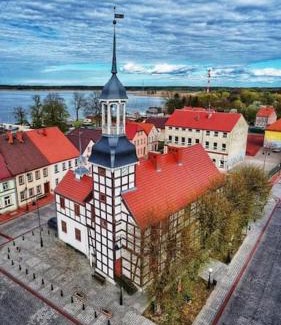Nowe Warpno House | Ferienhaus“ Blaues Wunder“ am Wasser mit Grill