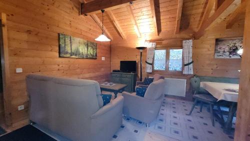 Stamsried House | Ferienhaus Chalet Blockhaus Bayern
