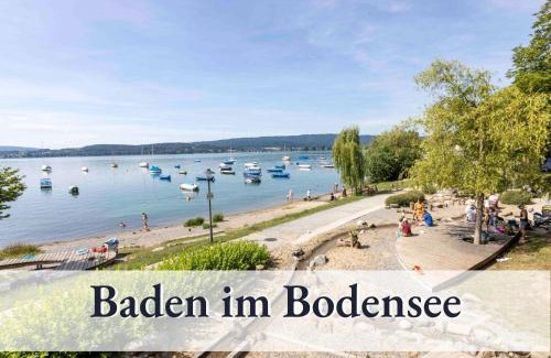 Radolfzell am Bodensee Apartment | Ferienhaus Petra - Großzügige Ferienwohnungen in bester Bodenseelage l 1 Minute zum Bodensee l 7 Ferienwohnungen l Vollausgestattete Küchen l Gratis-WLAN l Gratis Parkplätze l Mitten auf der Mettnau