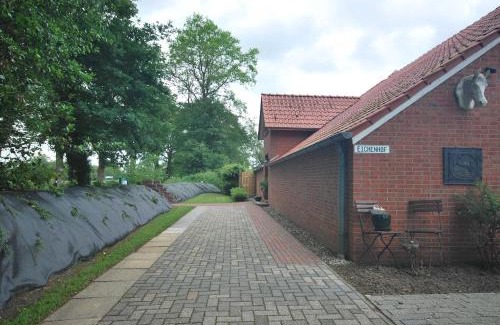 Uplengen House | Ferienhaus Eichenhof 35648