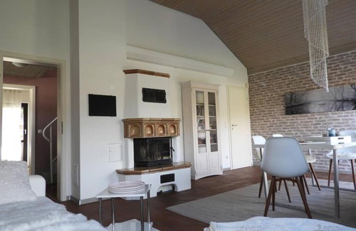 Kronenburg House | Ferienhaus Eifelschätzchen am Kronenburger See