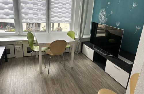 Center/Hamm-Bossendorf House | Ferienhaus, Ferienwohnung, Haltern am See. Zentrum, mit Sauna, Relaxliegen 3D TV