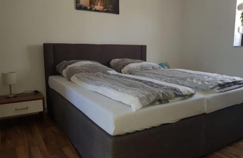 Zweibruecken Apartment | Ferienhaus Ixheim Bitscher Str.70