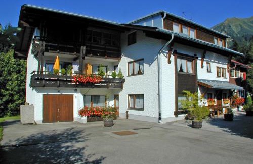 Riezlern Apartment | Ferienhaus Kessler