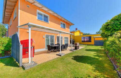Koserow House | Ferienhaus Meinholdstraße mit eigener Sauna, Kamin, 4 Schlafzimmern ca 500m vom Ostseestrand