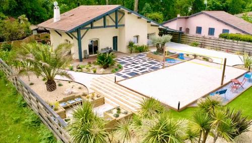 Claouey Villa | Ferienhaus mit beheiztem Pool in Claouey