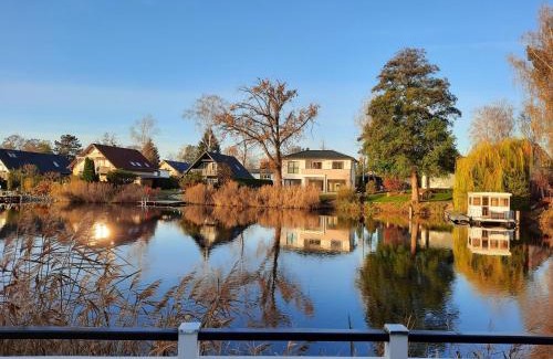 Wendisch Rietz House | Ferienhaus mit Wasserterrasse - mit Sauna und Kamin - inklusive Nebenkosten