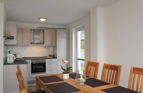 Lauterbach House | Ferienhaus Neuendorf F-1037 Haus Kaminfeuer - F-1037 Ferienhaus Neuendorf