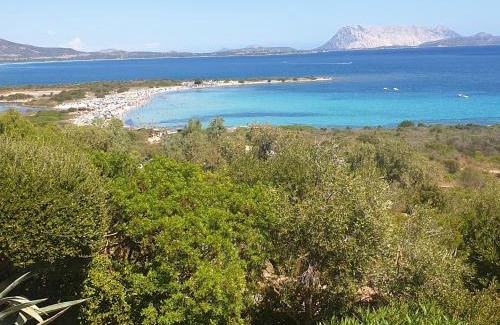 Luddui House | Ferienhaus Panorama, San Teodoro, Isuledda