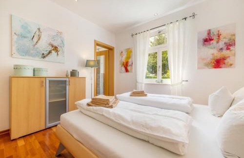 Zudar House | Ferienhaus Rügenbrise mit Seeblick direkt am Wasser