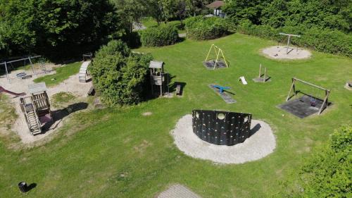 Waldbrunn House | Ferienhaus Robinson Crusoe Schwarzkittelpfad 80