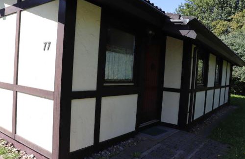 Waldbrunn House | Ferienhaus Robinson Crusoe Schwarzkittelpfad 77