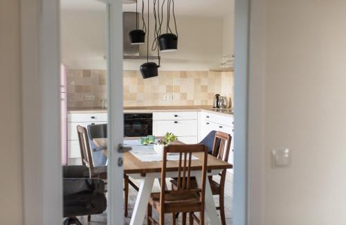 Lindern Apartment | Ferienhaus "Sonne im Grünen"