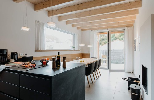 Zinnowitz House | Ferienhaus Strandweiss mit Sauna, Wellnesswanne, Kamin - 600m zum Strand