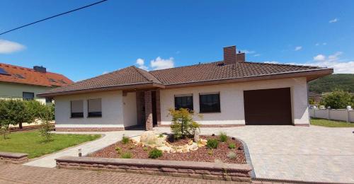 Kleinvach Apartment | Ferienhaus Zur Linde