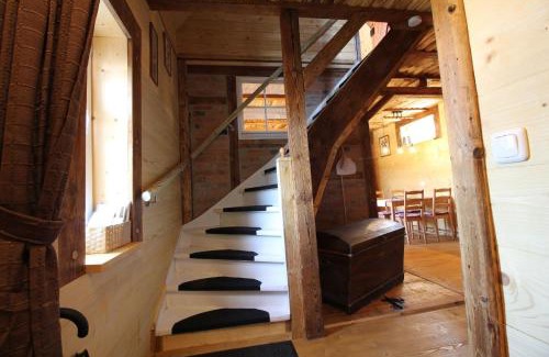 Klingenthal Apartment | Ferienhaushälfte Gösselberg im Ferienhaus Anno Dazumal, wie zu Großmutters Zeiten