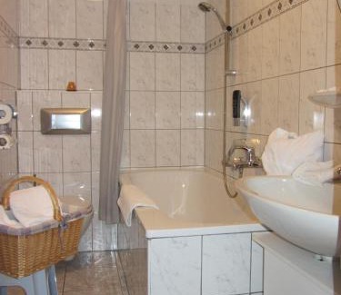 Altglashutten Hotel | Ferienhotel Schwarzwälder Hof