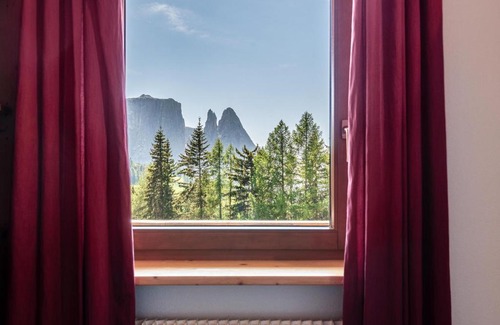Castelrotto Apartment | Ferienparadies Sabina Latsche
