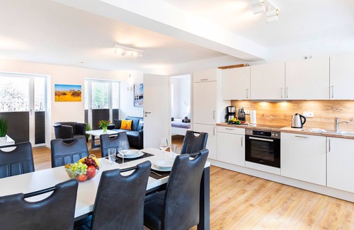 Prora Apartment | Ferienwohnung/app. für 5 Gäste mit 90m² in Binz OT Prora