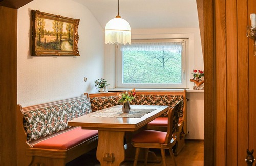 Gutach Apartment | Ferienwohnung, 70qm mit 2 Schlafzimmer und Terrasse für max. 4 Personen