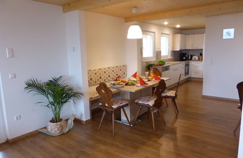 Kaisershaus Apartment | Ferienwohnung Blösling, 138 qm, 3 Schlafzimmer, max. 6 Personen