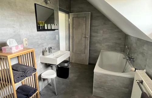 Obermylau Apartment | Ferienwohnung Friesenblick