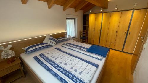 Breitbrunn a. Chiemsee Apartment | Ferienwohnung Anneliese