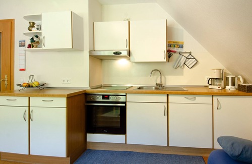 Schnellingen Apartment | Ferienwohnung Hirschblick, 41qm. 1 Schlafzimmer, max. 2 Personen
