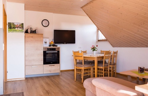 Schnellingen Apartment | Ferienwohnung Panoramablick, 62qm, 3 Schlafzimmer, max. 5 Personen