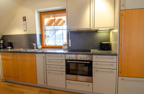 Schnellingen Apartment | Ferienwohnung Kinzigtalblick, 62qm, 2 Schlafzimmer, max. 4 Personen