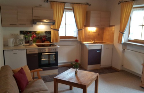 Schoenau am Koenigssee Apartment | Ferienwohnung Kehlstein für 2 Personen, 1 separates Schlafzimmer, Dusche/WC, Balkon, 35 qm