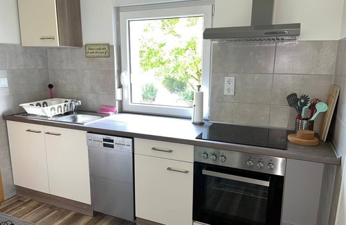 Losheim am See Apartment | Ferienwohnung Göttert Haus Erika - Appartement/fewo, Dusche, WC