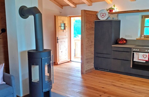 Aschau im Chiemgau Apartment | Ferienwohnung S´zuahäusl 55 qm, Separates Schlafzimmer, Süd- und Westbalkon