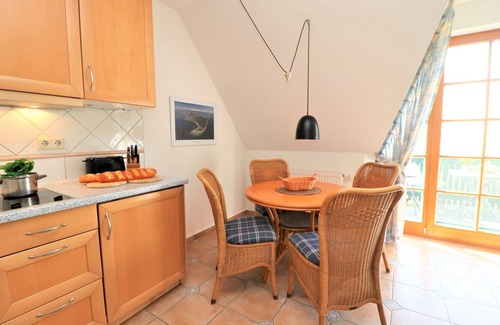 Wieck auf dem Darss Apartment | Ferienwohnung mit Balkon und Blick auf den Bodden
