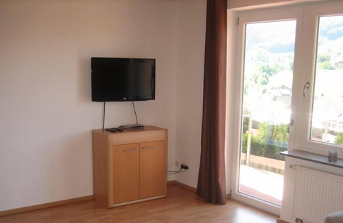 Oppenau Apartment | Ferienwohnung mit 67qm, 1 Schlafzimmer, für maximal 4 Personen